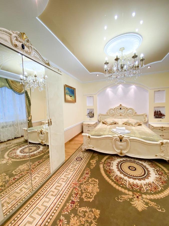Петрос Family Hotel Яремче Екстериор снимка